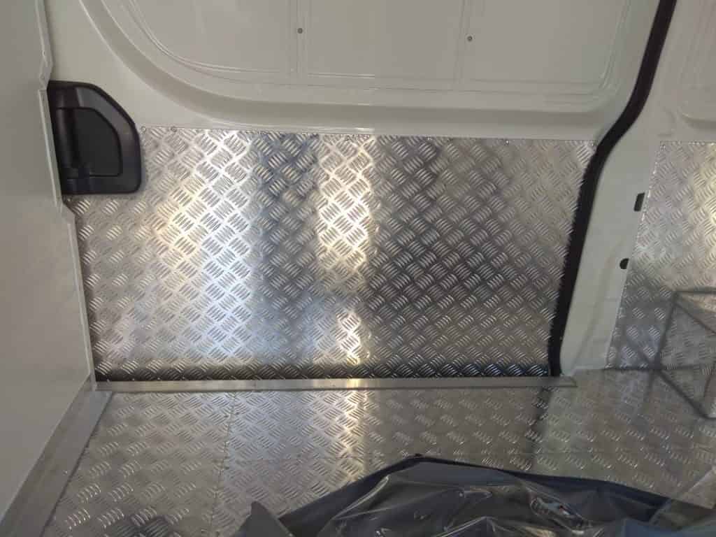 panelvan-kaplama-2026-aluminyum-kaplama-hizmeti