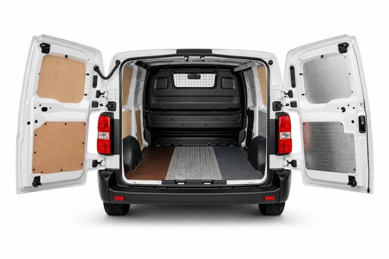Peugeot Expert Panelvan Döşeme ve Kaplama Hizmetleri